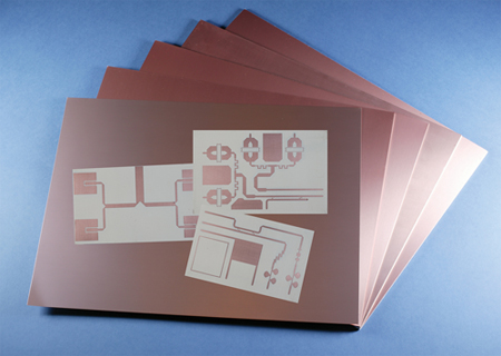 圖3：RO3003?電路層壓板具備交通工具高性能毫米波雷達(dá)PCB接收天線所不可少的特別的性質(zhì)。